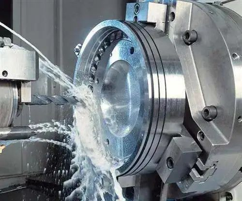 切削液废液如何处理？好色先生网站好色先生TV下载安装蒸发技术让废液处置效率大大提高